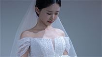女星突爆震撼彈　宣布閃嫁百萬訂閱YTR