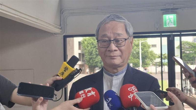 爭議歌手拿補助挨轟　李遠開算成本挺到底
