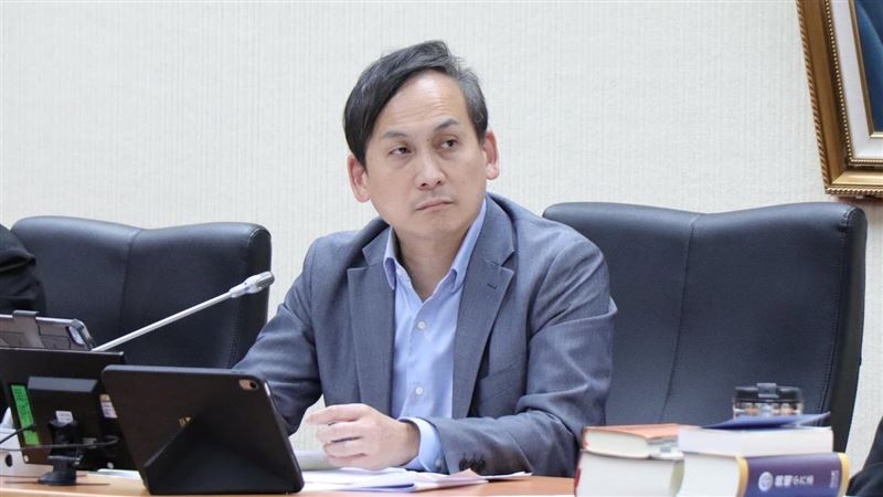 葉元之喊冤：網軍把沒講過的話塞進我嘴裡
