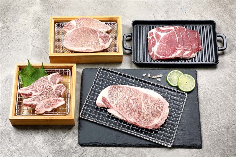 「湯瑪仕肉舖Thomas Meat」,今年推出「微入門」與「微奢華」兩大中秋限定烤肉提案。(圖/品牌業者提供)