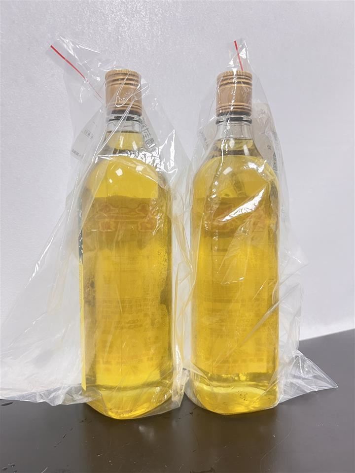 彰化在地油廠送驗苦茶油,檢出苯駢芘超標。(圖/彰化衛生局提供)