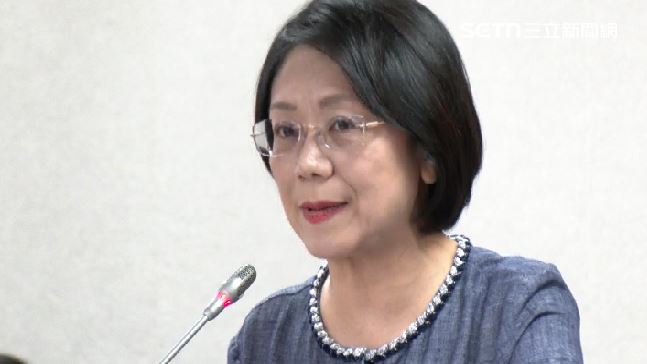 翁曉玲再爆開會神隱　上班未質詢去買股