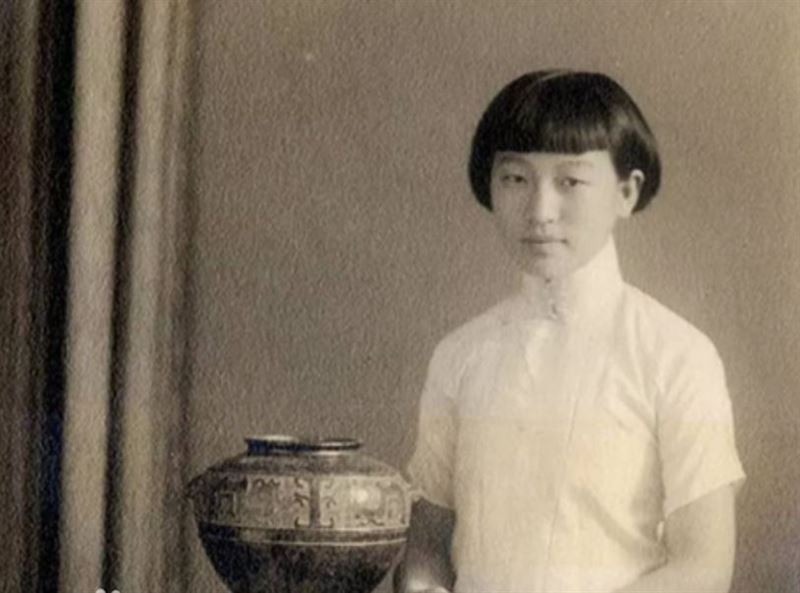 十七女顯琦(漢名金默玉)被稱為「清朝最後一位格格」。(圖/翻攝自百度百科)