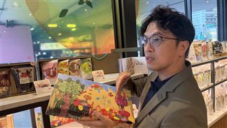 蔣萬安快看　沈伯洋「掏10萬挺庇護工場」
