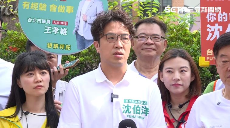 沈伯洋東湖五分市場拜票,接受媒體聯訪(圖/翻攝畫面)
