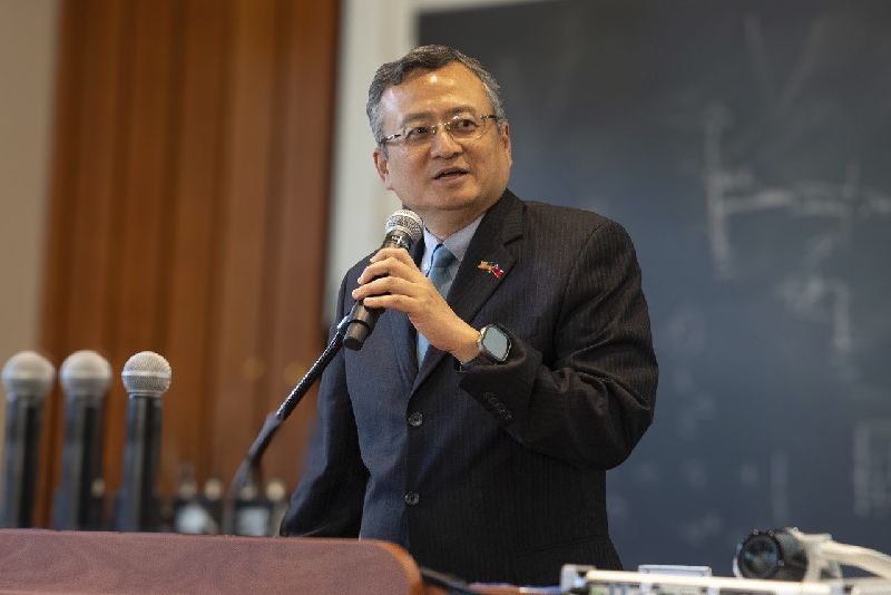 駐芝加哥辦事處處長類延峰在美媒發表專文:聯大2758號決議未涉台灣。(駐芝加哥辦事處提供)