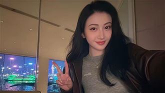 景甜同房孫宇晨畫面疑曝光　磨指甲是這晚