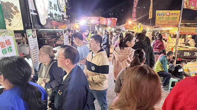 20年知名夜市今晚熄燈！攤商被迫撤離