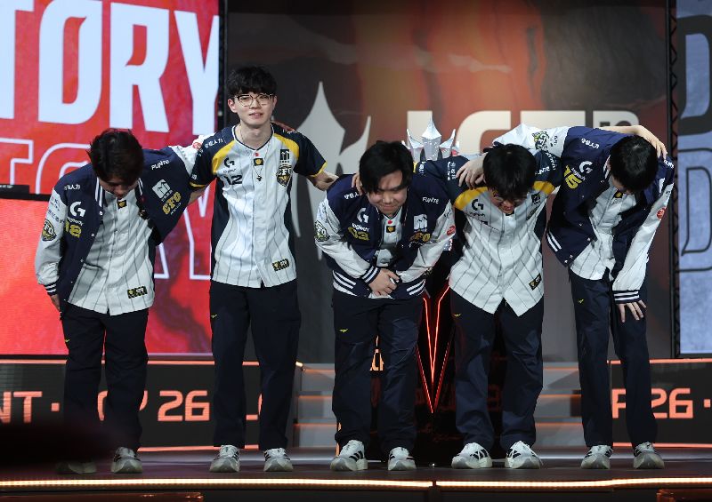 台灣戰隊中信飛牡蠣(CFO)29日以3比1擊敗越南戰隊MVK Esports,獲得世界大賽資格。(圖/中央社)