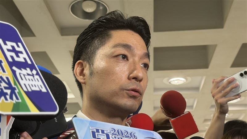 蔣萬安不滿足只是台北市長？事事扯高雄？