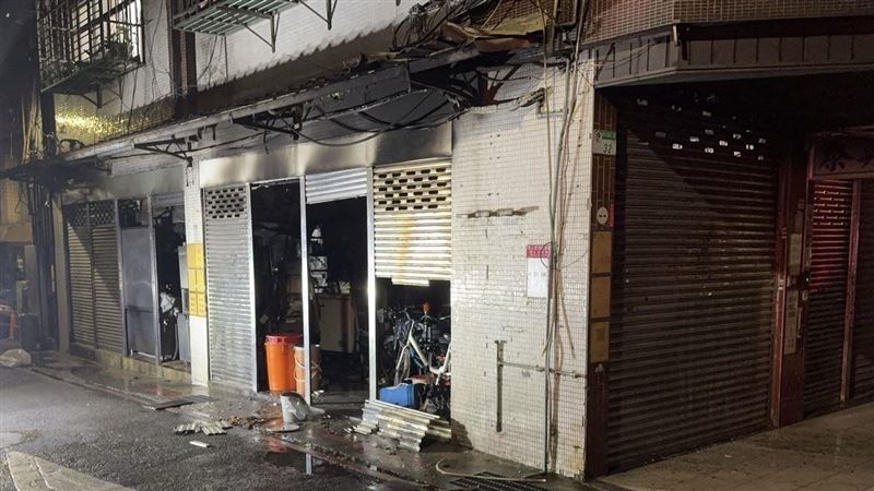 北市4.3顆星小吃店火警！現場畫面曝光了