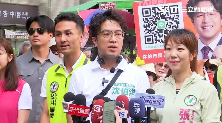 沈伯洋永春市場拜票(圖/翻攝畫面)