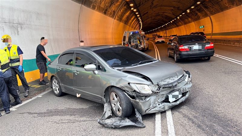 車禍事故現場情形。(圖/翻攝畫面)