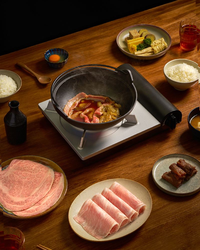Extension 1 by橘色於9/1-9/23推出限時限量的壽喜燒宅配組合。(圖/品牌業者提供)
