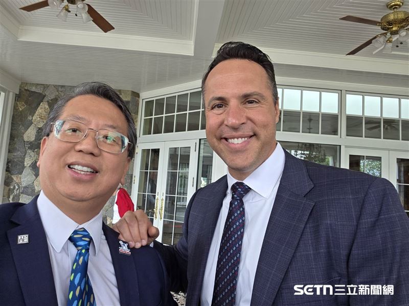 外交不只發生在國會山莊或正式會議桌前。Hello Taiwan執行長江明信近半個月穿梭美國政壇、行政部門、地方社群與體育界,從政治人物到運動員都成為交流對象,希望透過不同入口,讓更多美國人看見台灣、理解台灣。(圖/翻攝畫面)