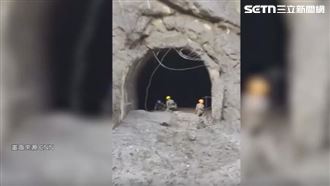洪災939死！尼泊爾炸山灌氧救受困工人