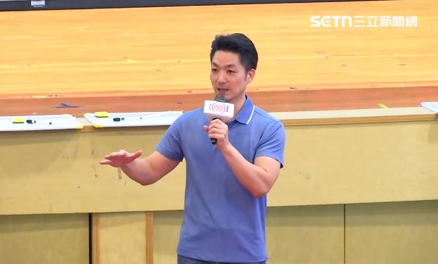 蔣萬安今(2)天表示,大兒子憑自己的努力申請上此計畫,「我以他為榮」。(圖/翻攝畫面)