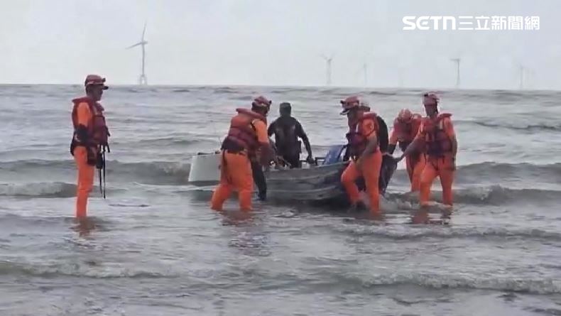 驚險！暴雨前「海浪大」　3釣客海上浮沉
