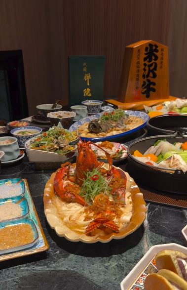 日料名店「祇園.禪院壽喜燒專門店」的官方社群小編因發表不當言論,慘遭大批網友出征。(圖/翻攝自祇園.禪院壽喜燒IG)