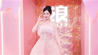 直播主Mina突發威　2.5小時吸金668萬