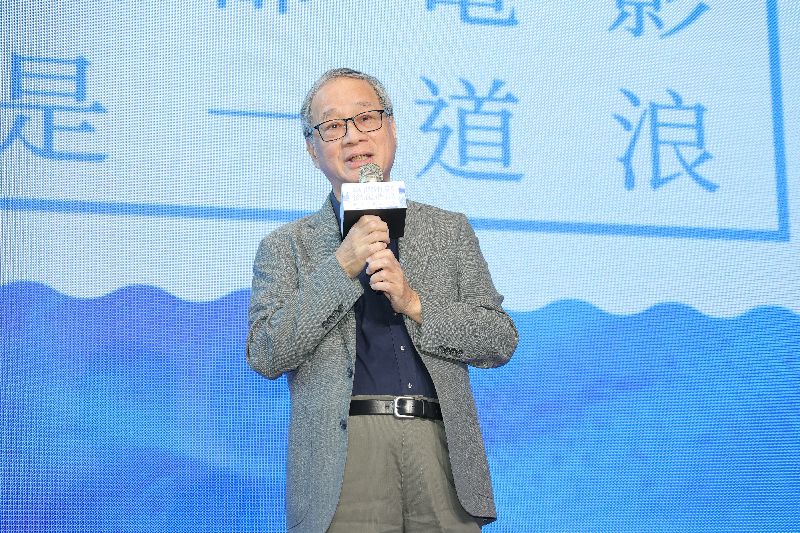 「台灣電影 億起造浪」記者會31日下午在台北大巨蛋秀泰影城舉行,文化部長李遠(圖)透露,自己一到就詢問國片票房,並說明文化部政策。(圖/中央社)