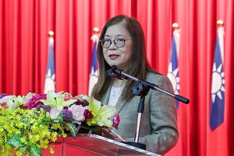 海巡署舉行晉陞任授階典禮,管碧玲勉守護海疆三安使命。(圖/海巡署提供)