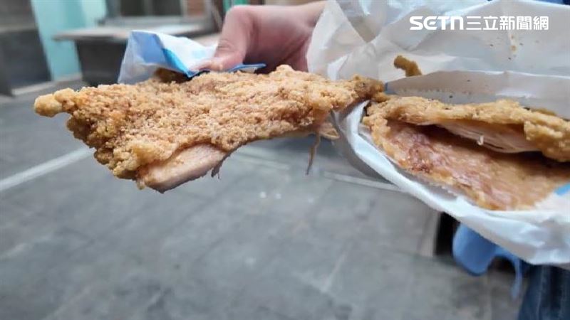 雞排變肉紙　士林名店雞排95元有感變薄