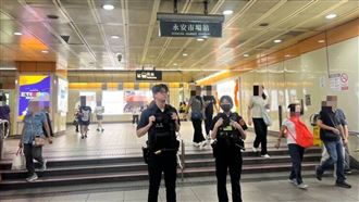 北捷乘客「攜雙刀」出沒　警逮1男偵辦