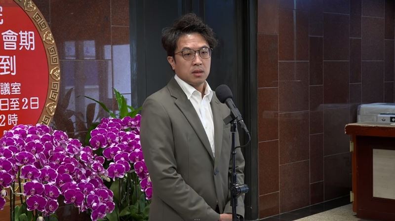 民進黨台北市長參選人、立委沈伯洋受訪(圖/翻攝畫面)