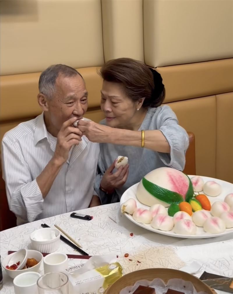 陳惠敏放閃妻子。（圖／翻攝自小紅書）