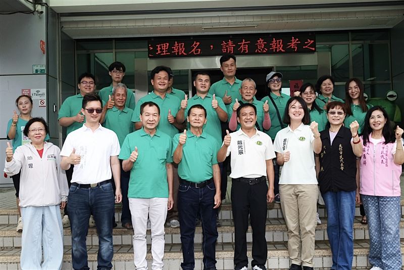 戴光宗強調,嘉義正迎來產業與地方發展的重要階段,未來也將與嘉義縣長候選人蔡易餘共同努力,串聯中央、縣府、議會與地方力量,從產業發展、地方建設到民生服務持續推進。(圖/戴光宗提供)