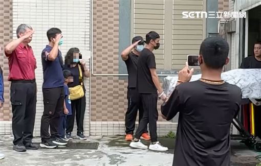 殉職勇消老母淚崩：想到兒水裡掙扎就心碎