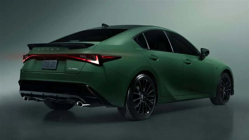 這款IS特仕版標配Handling Package。(圖/翻攝Lexus網站)