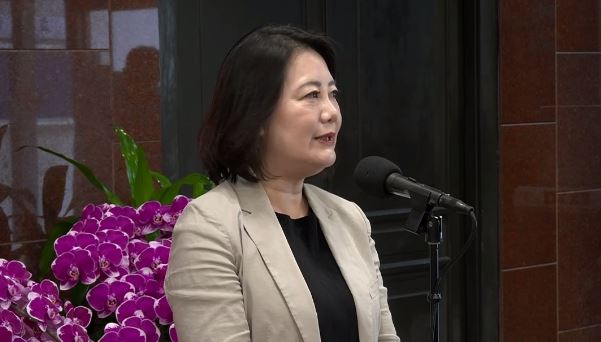 學生曬宿舍拒談政治遭出征　吳思瑤回應了