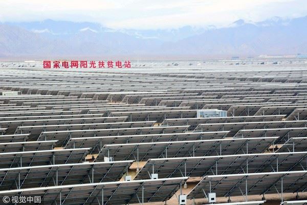 中國大量建設太陽能發電網。(圖/CFP)