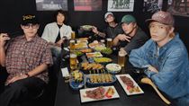 阿信昔為他們求1事　18年後成超大咖天團