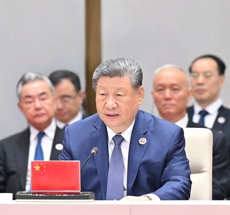 習近平在比什凱克出席上海合作組織成員國元首理事會第二十六次會議