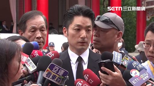政治金童淪巨嬰？她列蔣萬安從政履歷開轟