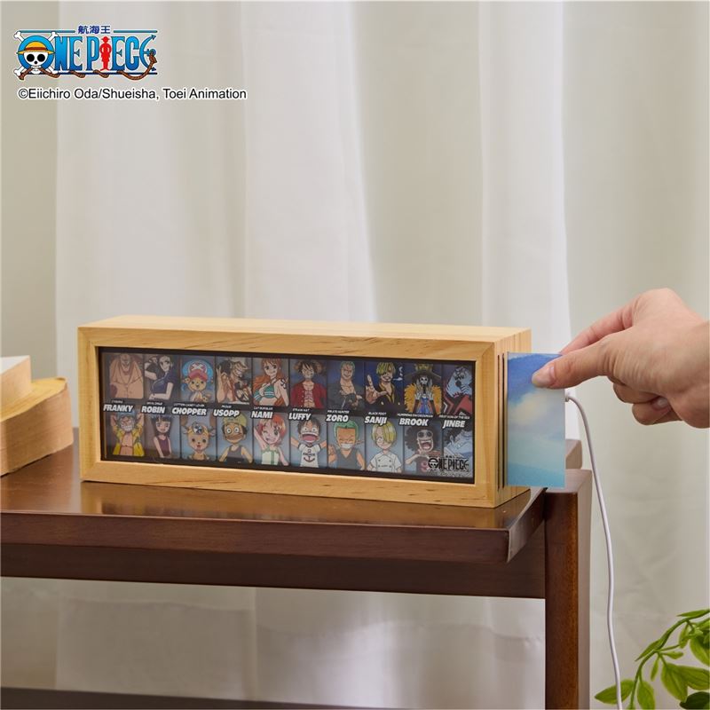 三層造型燈箱,加購價1299元,三種燈光變化、自由切換。(圖/品牌業者提供)