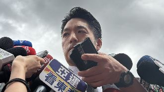 蔣萬安兒子公費赴美違法疑慮？律師全說了