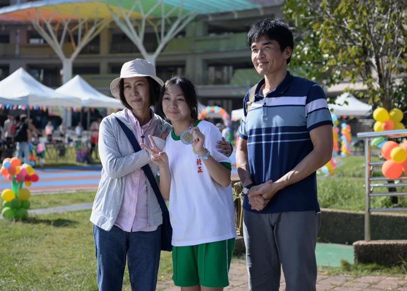 《有用的人》由李芸嬋執導、楊一展、張詩盈、梁修身、謝展榮、陳品嫙主演。(圖/高二電影提供)