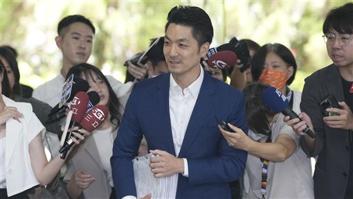 蔣萬安長子赴美爭議　他揭1規定恐踩紅線