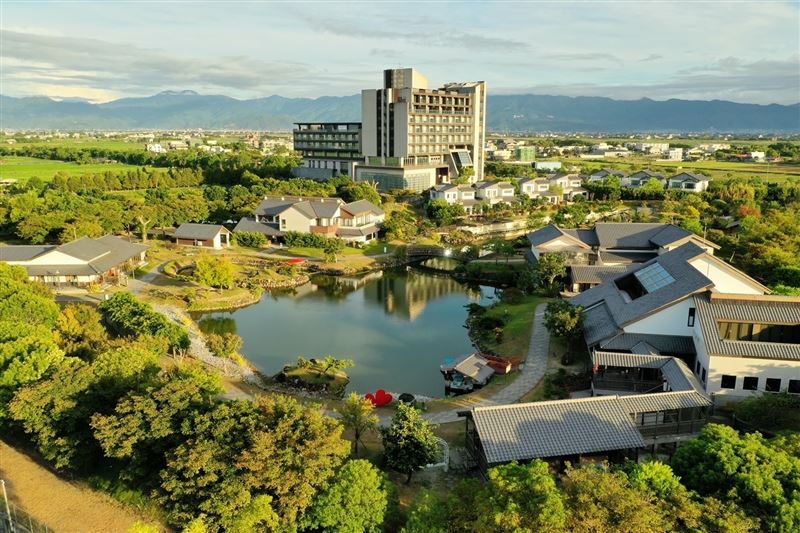 宜蘭綠舞國際觀光飯店推出「春酒尾牙住房專案」。(圖/飯店旅宿業者提供)