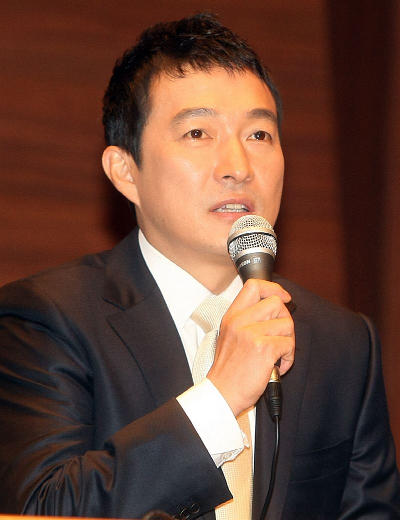 李在龍疑似試圖以「酒後加碼蓄意灌酒」(술타기)的方式干擾酒測結果。(圖/翻攝自sportschosun官網)