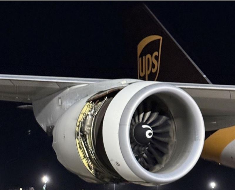 UPS貨機右引擎撞桃機跑道。(圖/運安會)