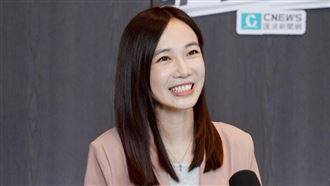 藍白不合！她預言年底小草倒戈投民進黨