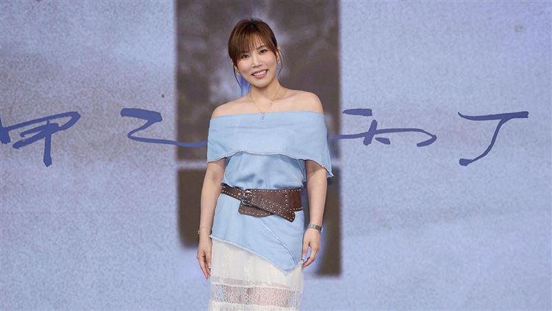 李佳薇〈甲乙丙丁〉捲抄襲風波！露面回應