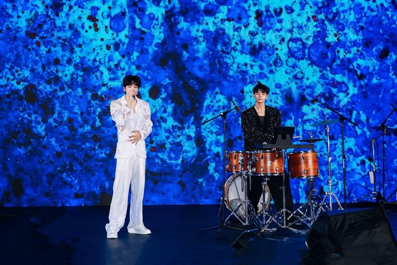 儲旭、王倚軒合作演出。(圖/夸克傳媒 提供)