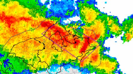氣象署針對4縣市發布大雷雨即時訊息。(圖/翻攝自中央氣象署)
