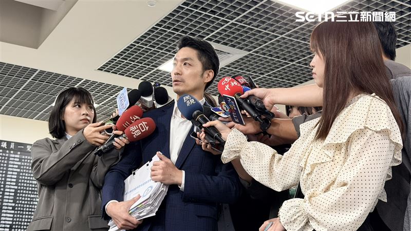 蔣萬安表示,上午11點半回報災情約41件,即刻做相關的處理(圖/記者陳思妤攝影)